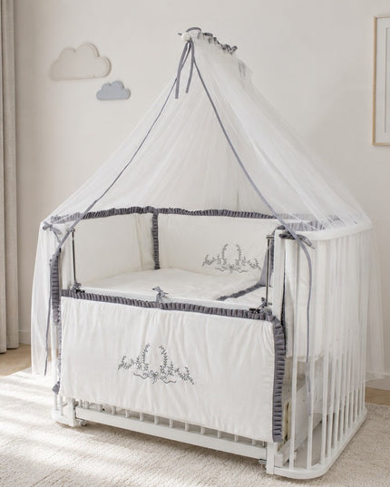 Bambino Anne Yanı Ahşap Sallanır Beşik 70x110cm (Beyaz - Nakışlı Gri)